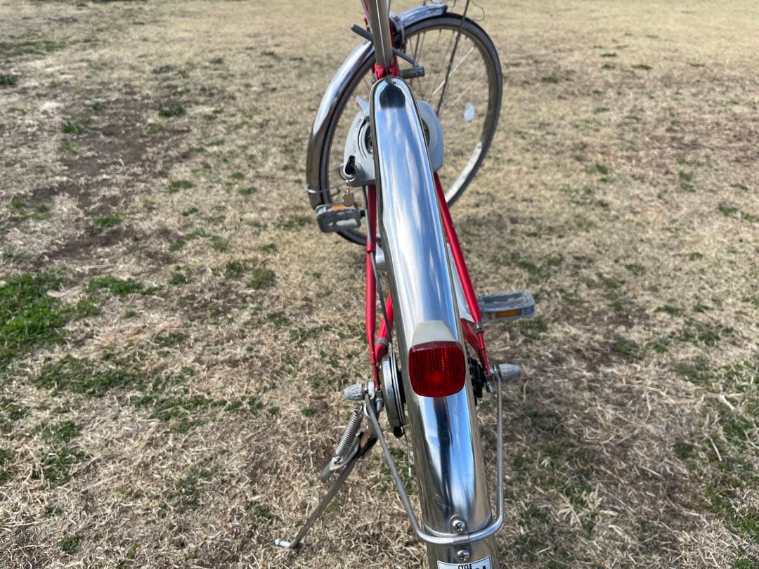 BRIDGESTONE シティサイクル 赤 前カゴ付き　27インチ