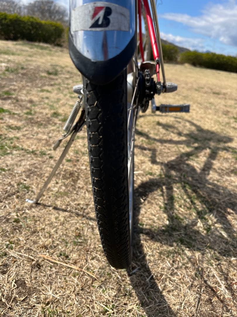 BRIDGESTONE シティサイクル 赤 前カゴ付き　27インチ
