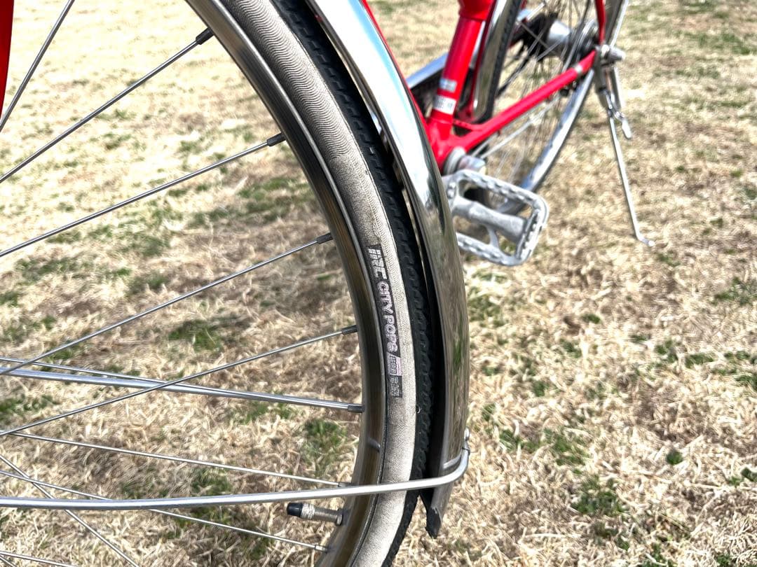 BRIDGESTONE シティサイクル 赤 前カゴ付き　27インチ