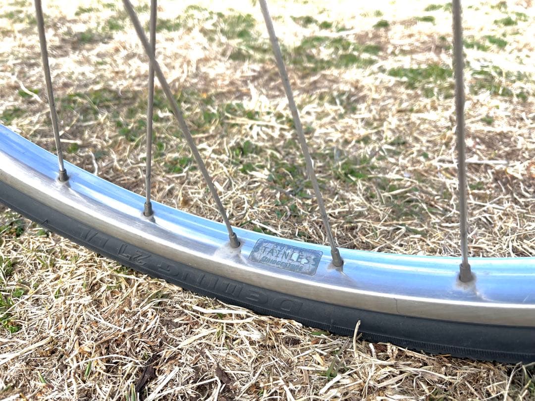 BRIDGESTONE シティサイクル 赤 前カゴ付き　27インチ