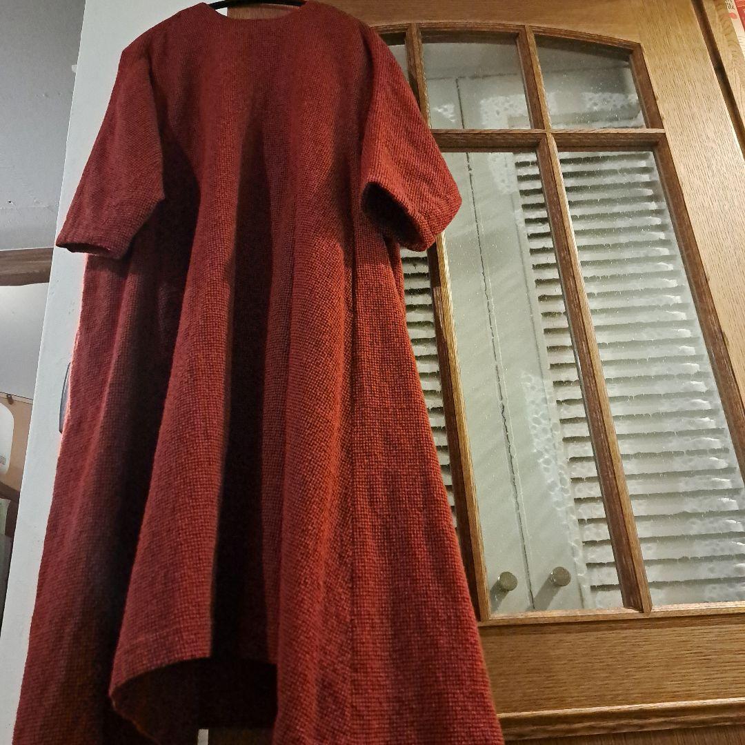 susuriススリ　フリッパーワンピース　ウール100％　赤