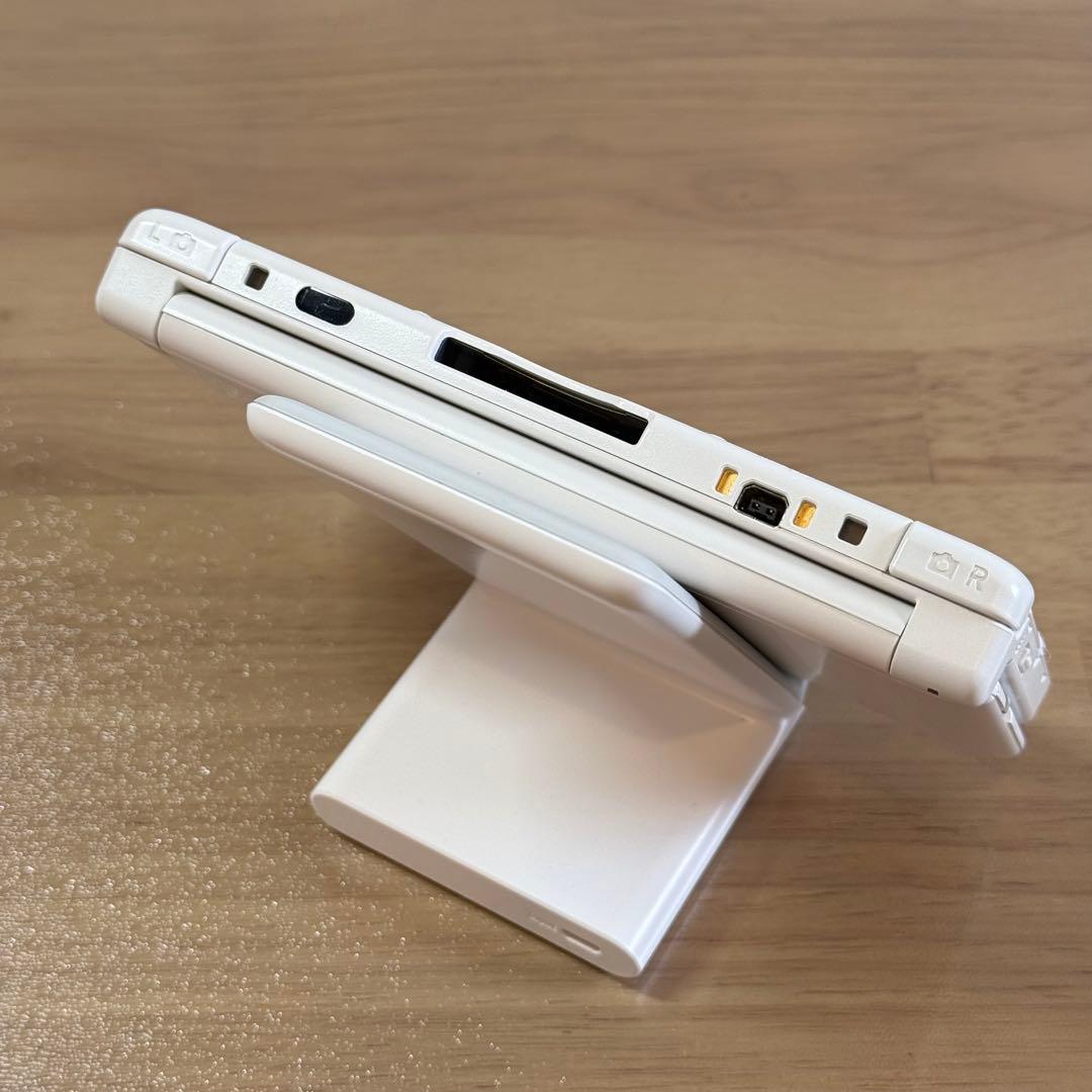 4-278 ニンテンドー3DS LL ホワイト