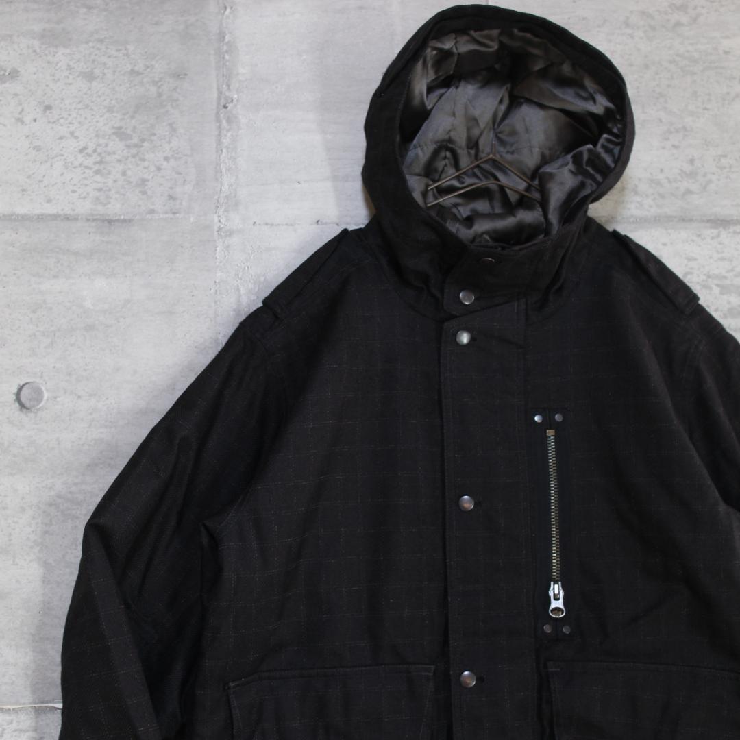 【極美品 極暖中綿入り】厚地ツイル地 高撥水【M】BURTON スノージャケット