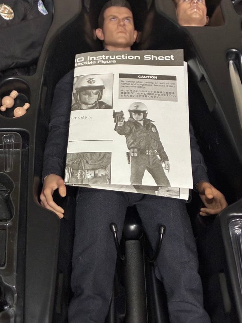 ‼️特別セール中‼️ホットトイズ ムービーマスターピースターミネーターT1000