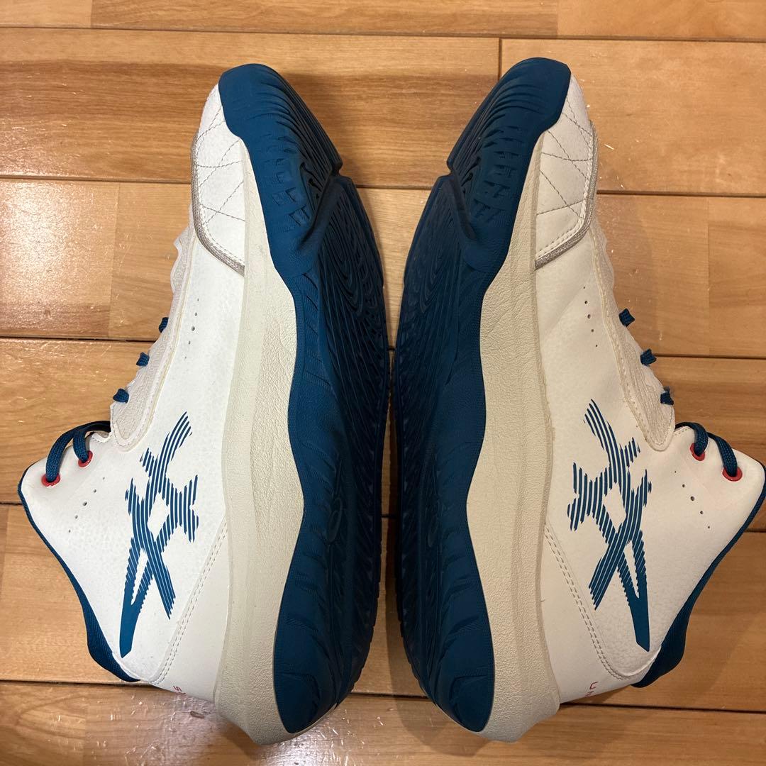 asics アンプレアルス3 特別カラー　27.5cm