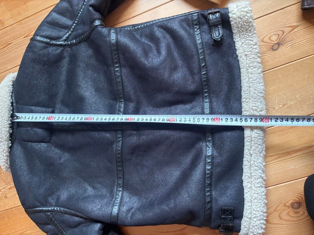 ま*お様 alpha フェイクレザームートンジャケット ボア襟付き