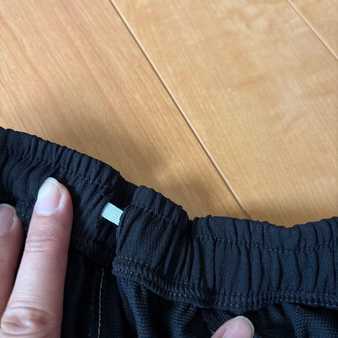 YONEX バドミントンウェア 上下Mサイズ 黒/グレー/赤　テニスウェア