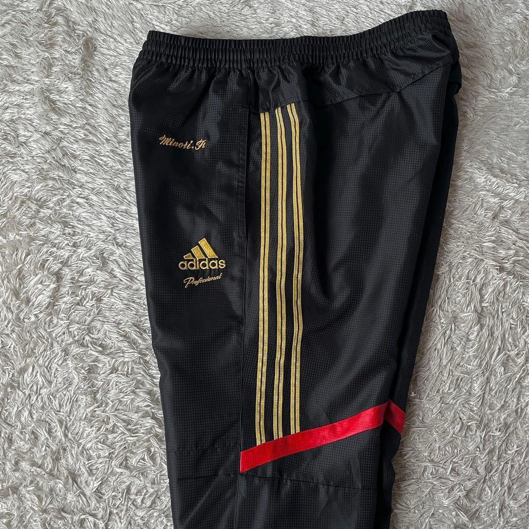 【美品】アディダス ナイロン 上下セットアップ ウィンドブレーカー ロゴ刺繍 黒