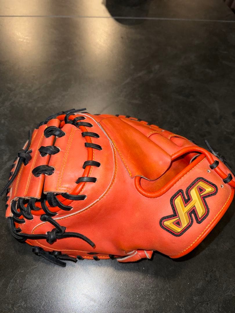 左投げ　キャッチャーミット　ハヤケヤマ