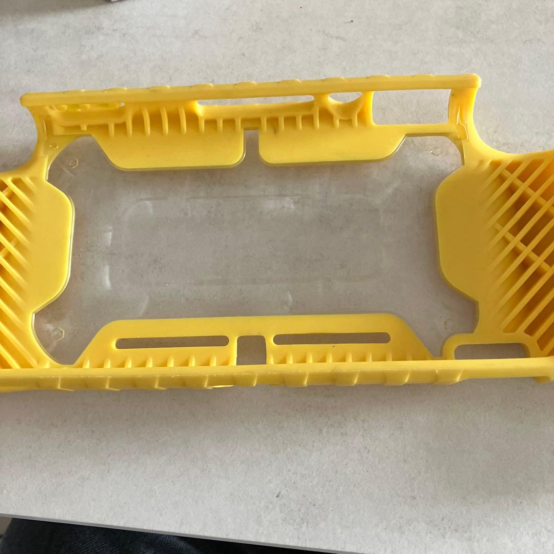 Nintendo Switch Lite イエロー　ジャンク