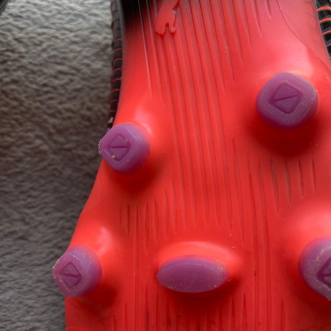 サッカースパイク PUMA フューチャー8 アルティメット27cm