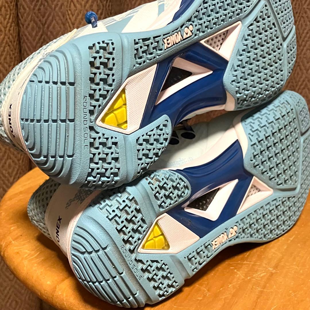 美品❣️YONEX ヨネックス パワークッションエクリプションZ MID 23.5