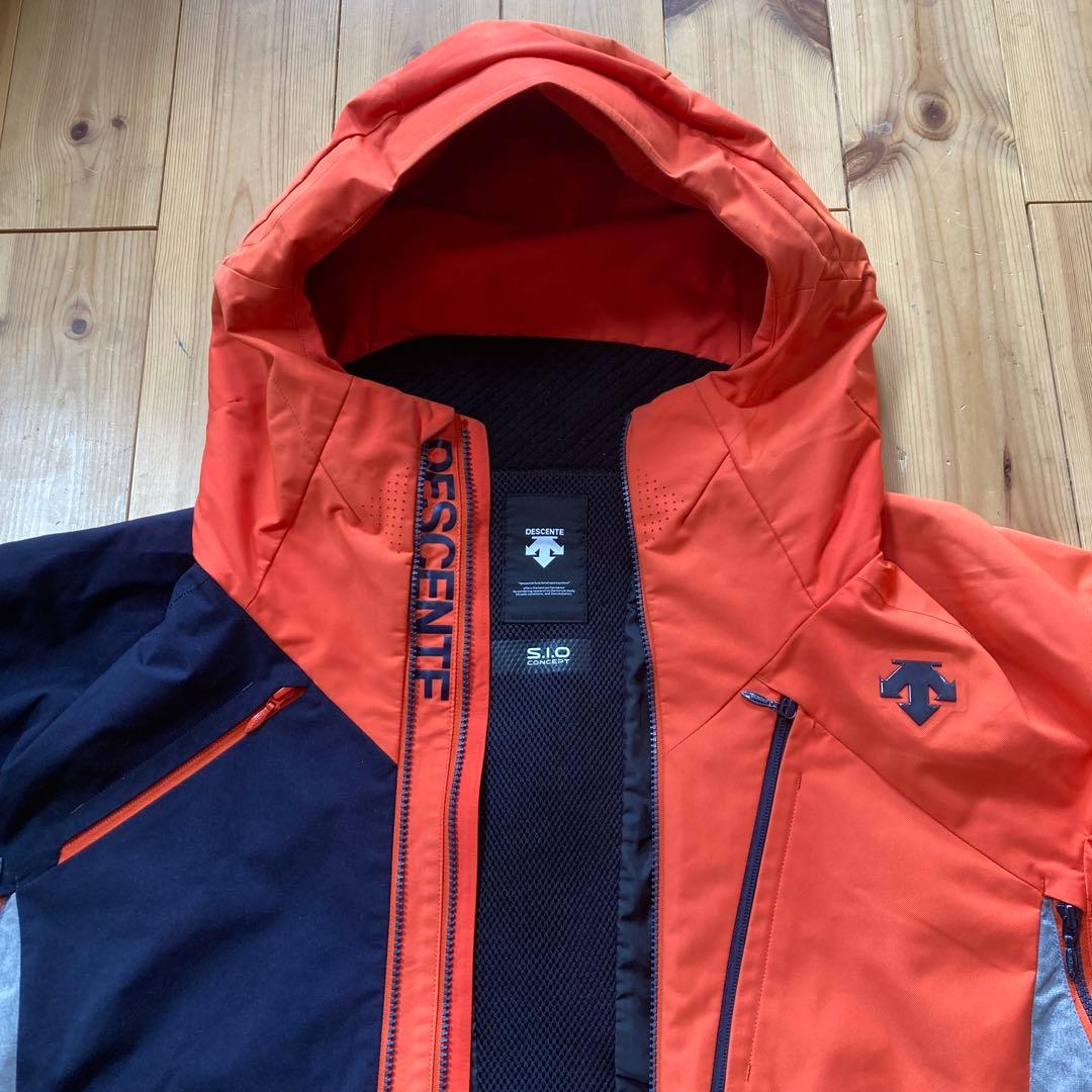 DESCENTE　デサント　スキーウェア