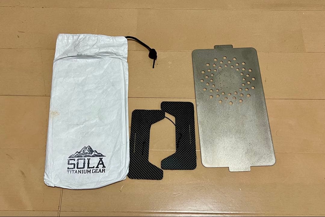 SOLA チタン製 アウトドアテーブル