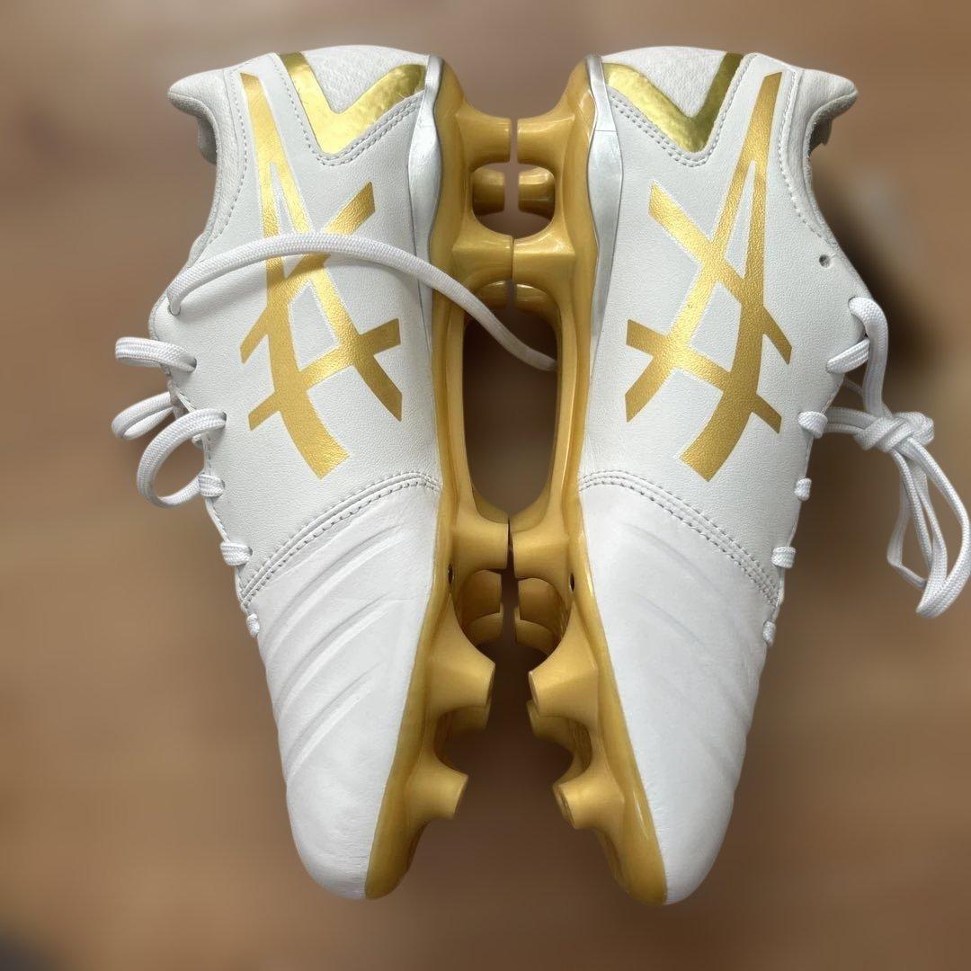 アシックス サッカースパイク DS LIGHT ワイド　23cm 未使用