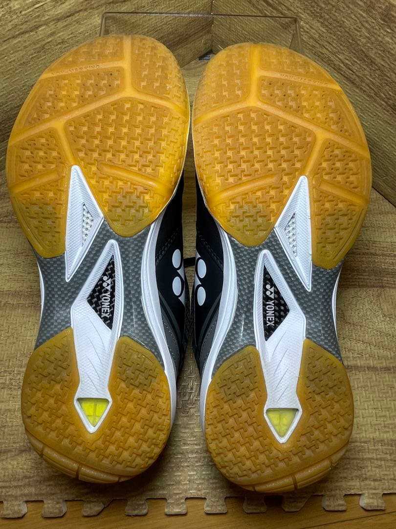 ヨネックス バドミントンシューズ パワークッション65Z 26cm