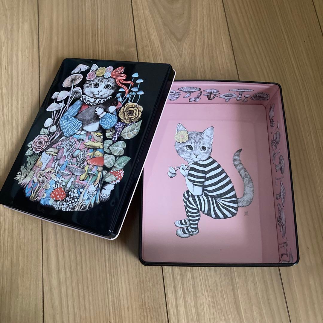 ヒグチユウコ　ホルベイン　お道具箱　ボックス缶　限定　小物入れ　ネコ　キノコ