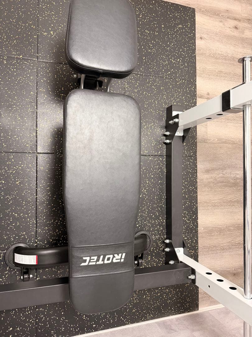 美品　配送相談、筋トレ器具一式