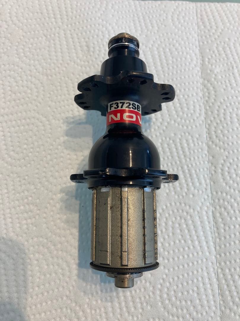 ロードバイク　カーボンリム　50mm バテッドスポーク、ニップル、ハブのセット