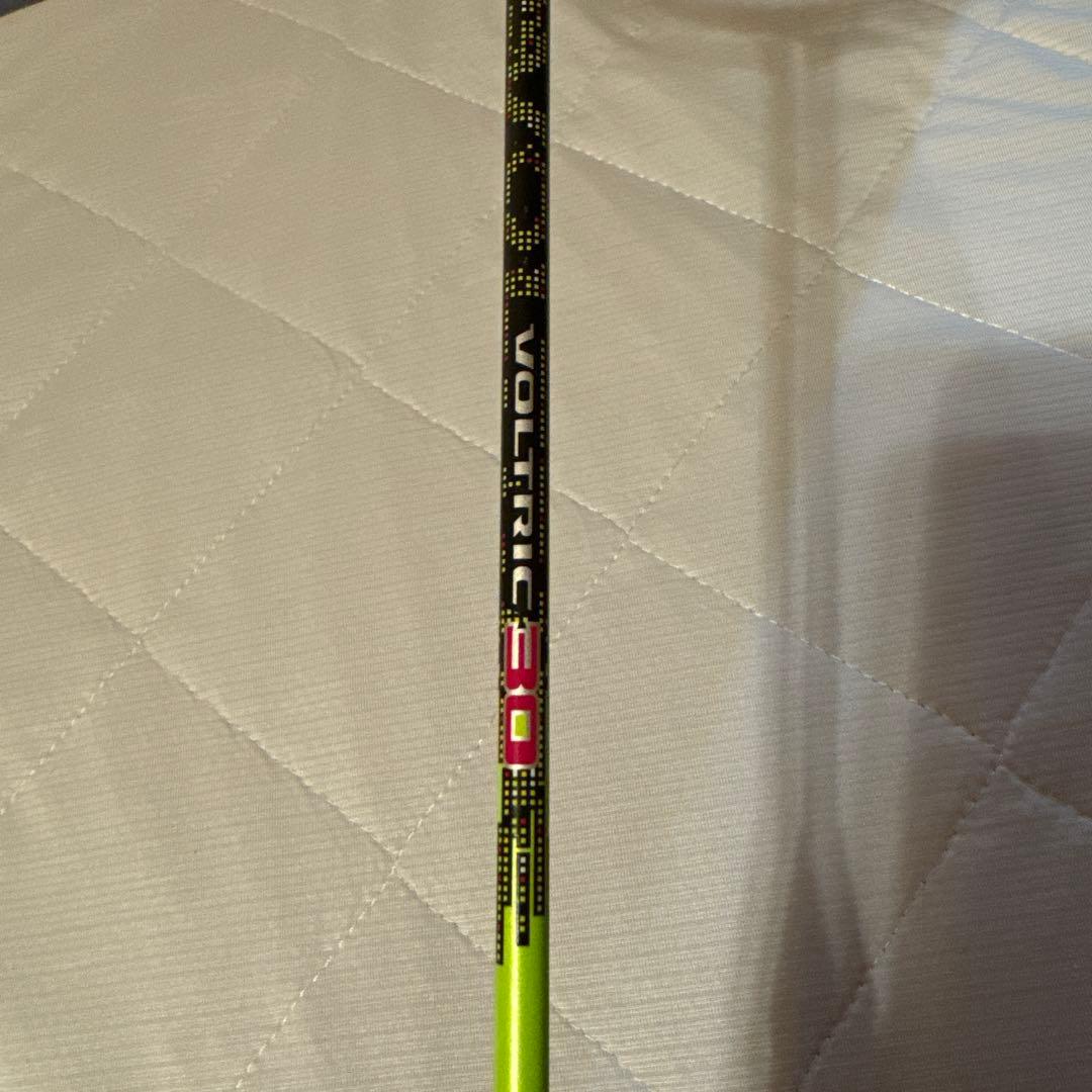 ヨネックス　ボルトリック30 5U5G ブラックxライムグリーン【廃盤】