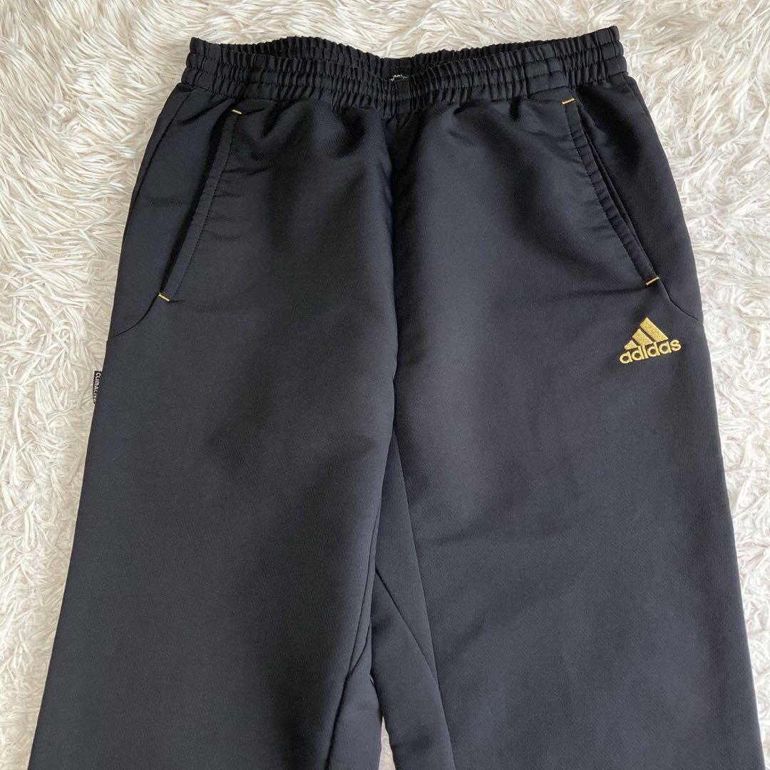 ◎極美品 アディダス 人気の黒×金 ジャージ上下セット L スポーツカジュアル