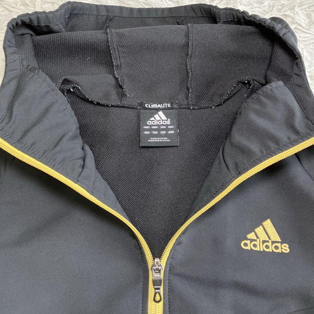 ◎極美品 アディダス 人気の黒×金 ジャージ上下セット L スポーツカジュアル