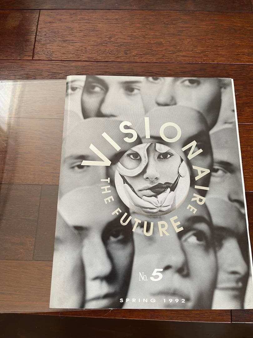 アート・デザイン・音楽 VISIONAIRE No.5 THE FUTURE 1992