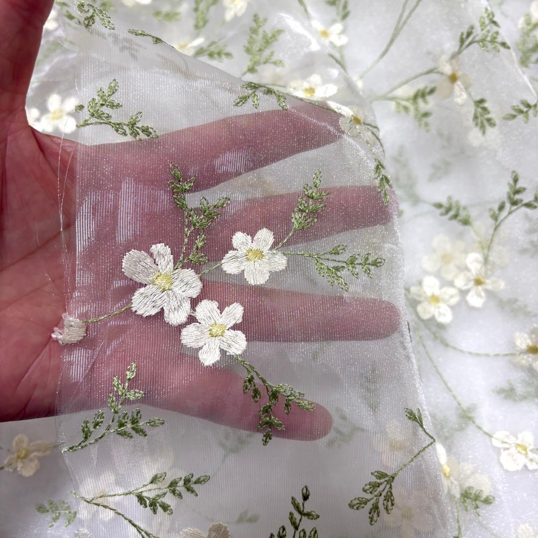 【りおちゃんママ】レースカフェカーテン　ご案内用