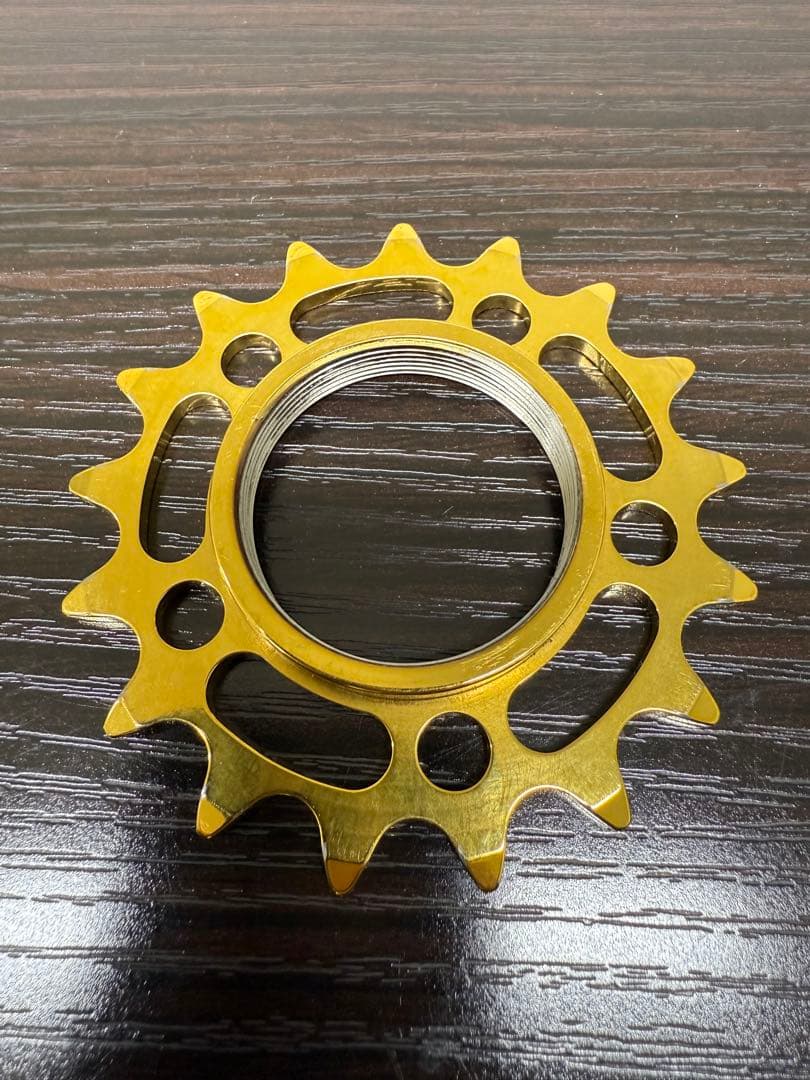 NOVACORONA TITAN COG　TiNコーティング 17t 廃盤