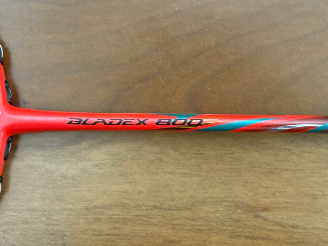 【美品】LI-NING (リーニン)バドミントンラケット BLADEX800