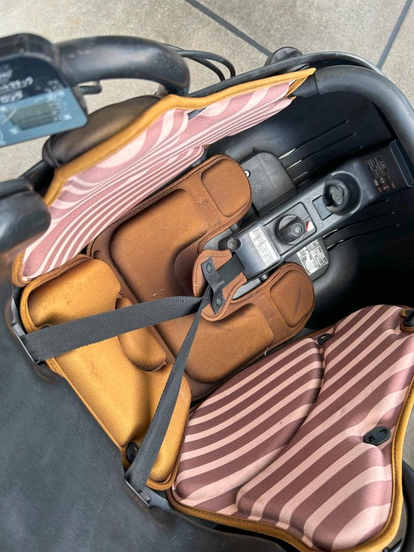 電動アシスト自転車 チャイルドシート付(GYUTTO)