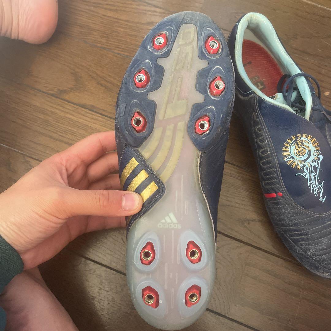 F50 レザー ニューネイビー×メタリックゴールド×アルゼンチンブルー