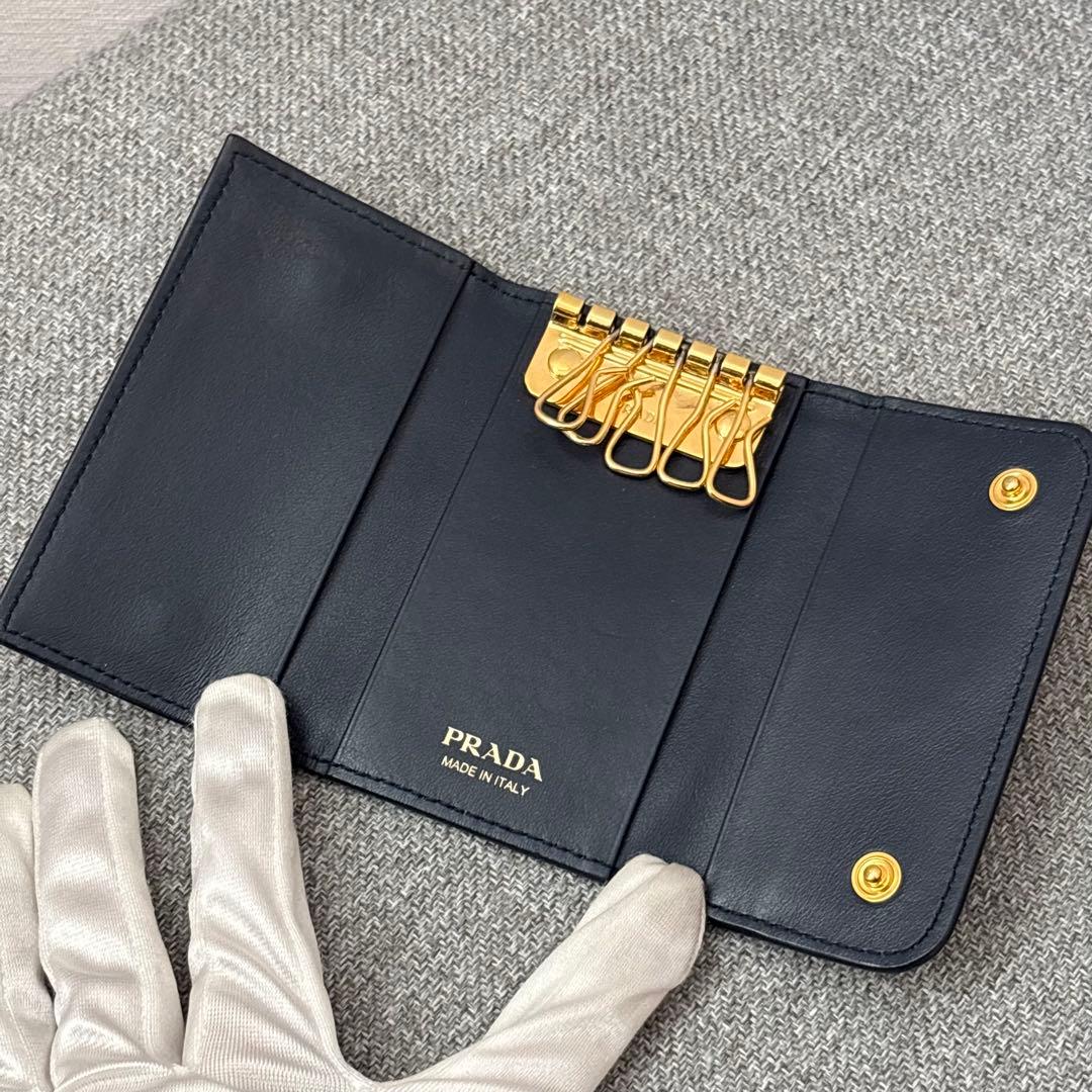 【箱付き】Prada プラダ 6連キーケース 鍵入れ ネイビー系 レザー 373