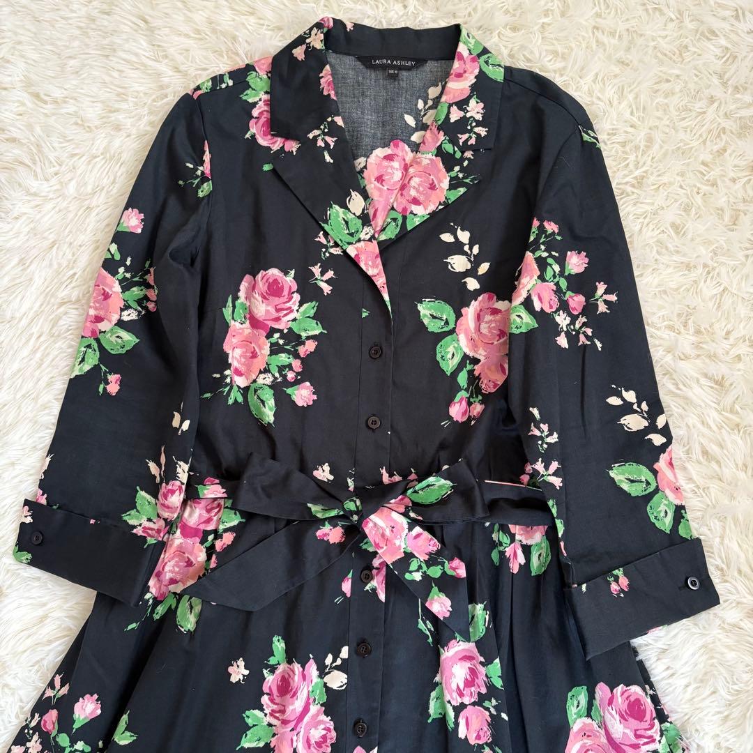 LAURA ASHLEY ローラアシュレイ　花柄ワンピース　ベルト付き