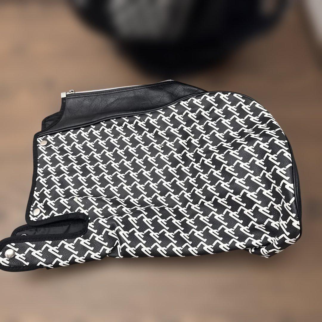 J.Lindeberg キャディバッグ ブラック/ホワイト