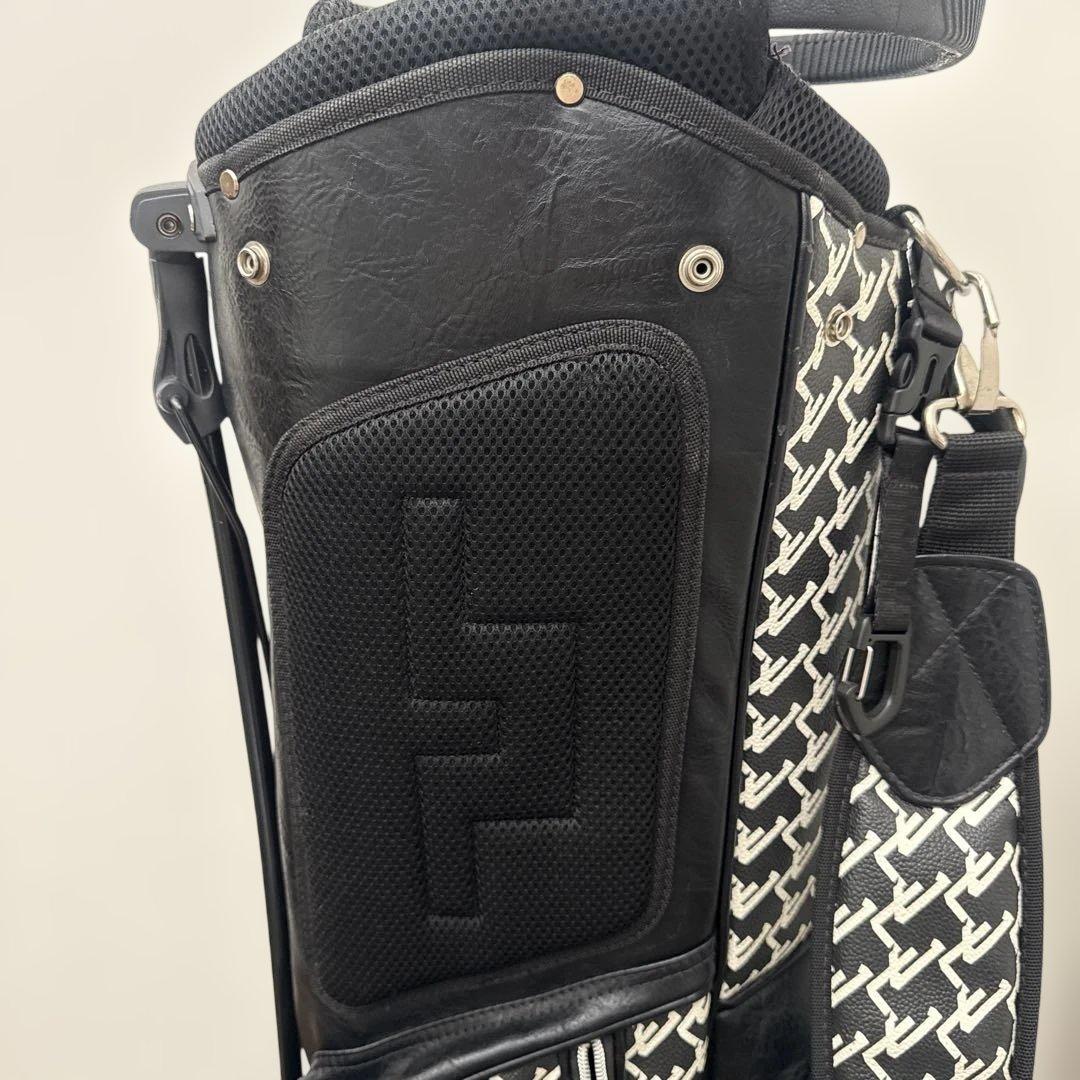 J.Lindeberg キャディバッグ ブラック/ホワイト