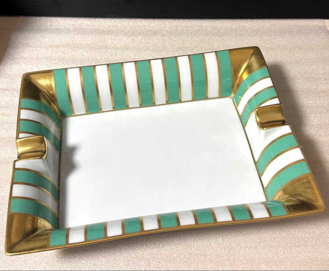 リチャードジノリ　アマデウス グリーン　アッシュトレイ　希少 レア