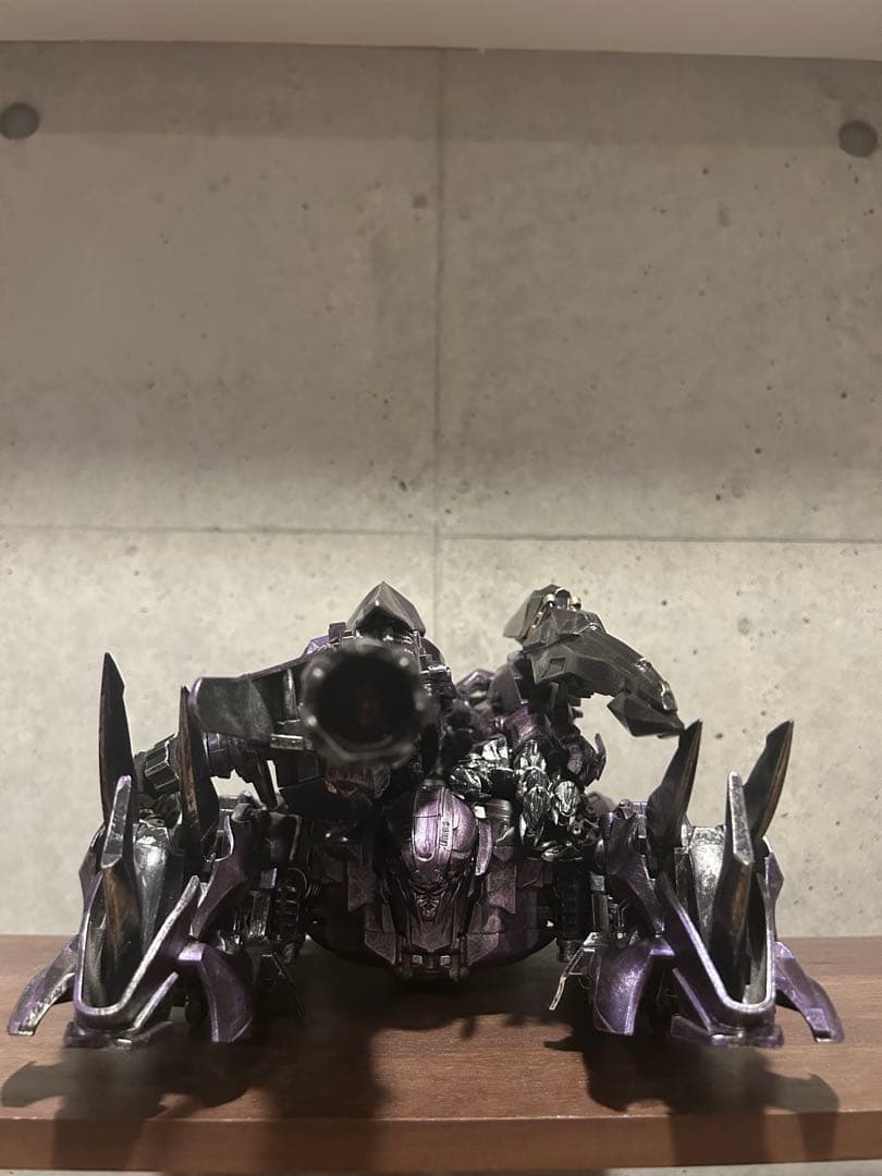 最終値下げ　非正規トランスフォーマー　ショックウェーブ　32cm