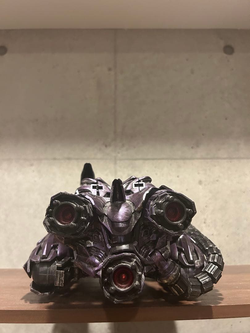 最終値下げ　非正規トランスフォーマー　ショックウェーブ　32cm