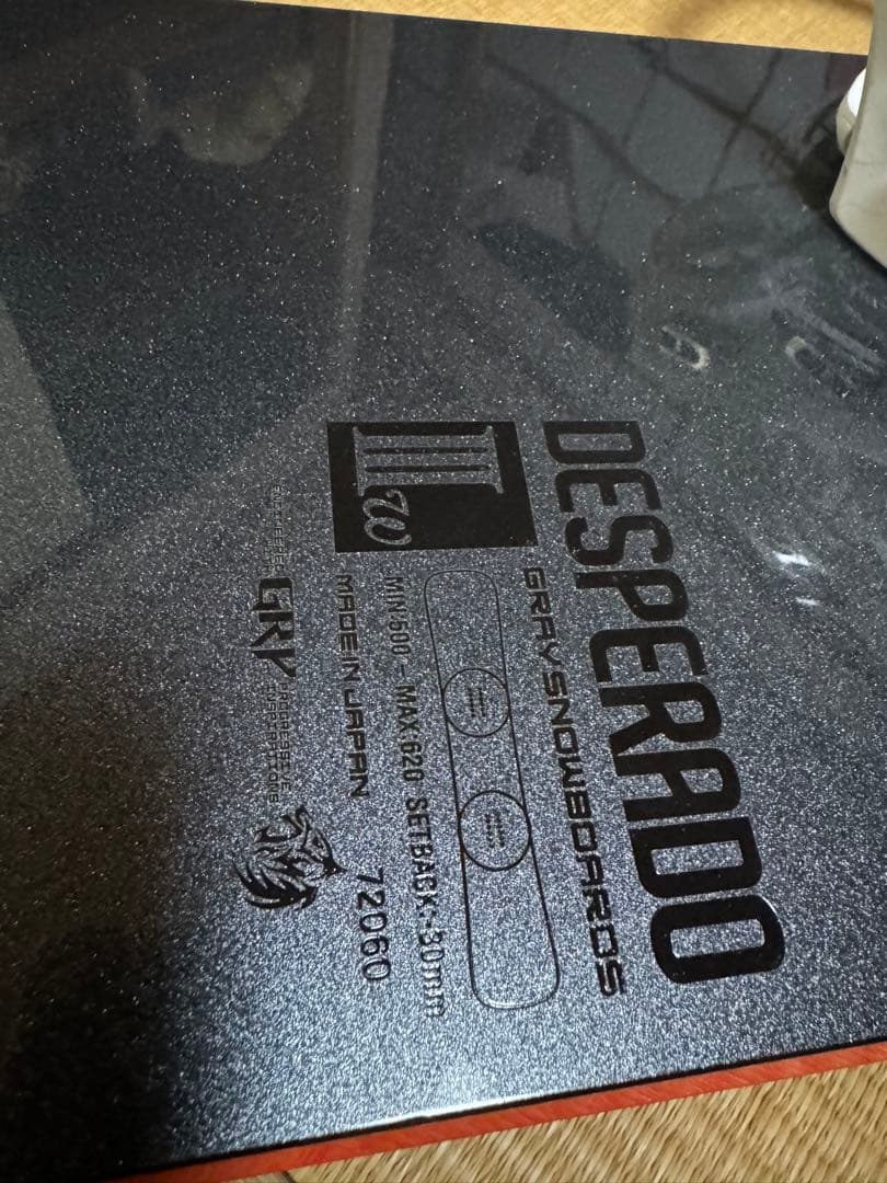 スノーボード DESPERADO 157.5 FLUX XF M-L