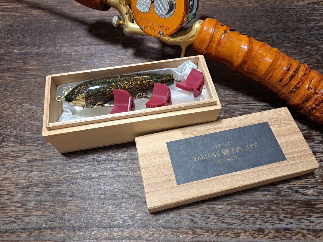 道楽　DOWLUCK　ドウラク　ドライビングミノー　唐青　研出し　レアカラー