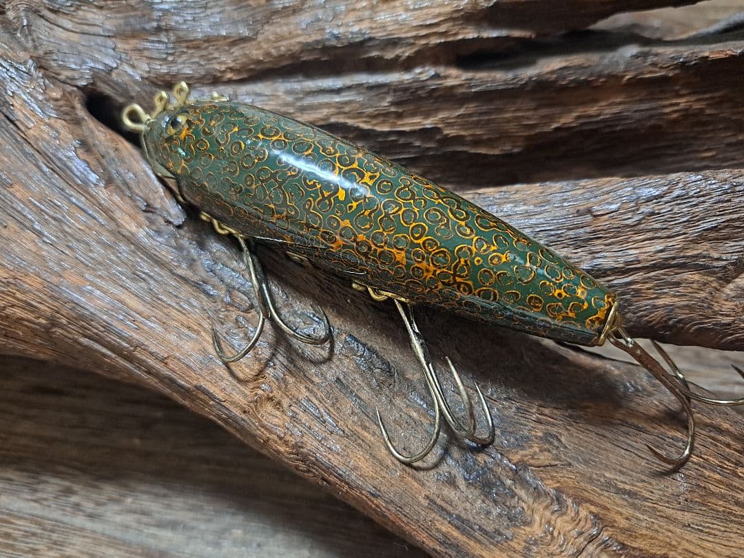 道楽　DOWLUCK　ドウラク　ドライビングミノー　唐青　研出し　レアカラー