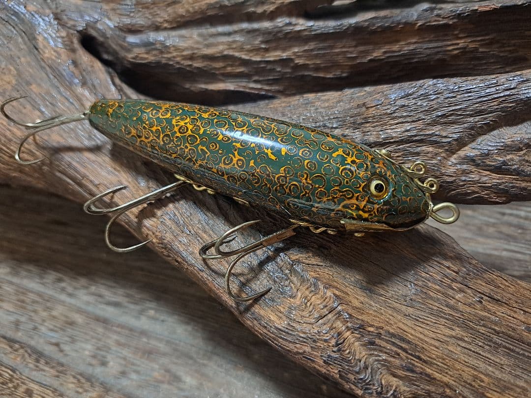 道楽　DOWLUCK　ドウラク　ドライビングミノー　唐青　研出し　レアカラー