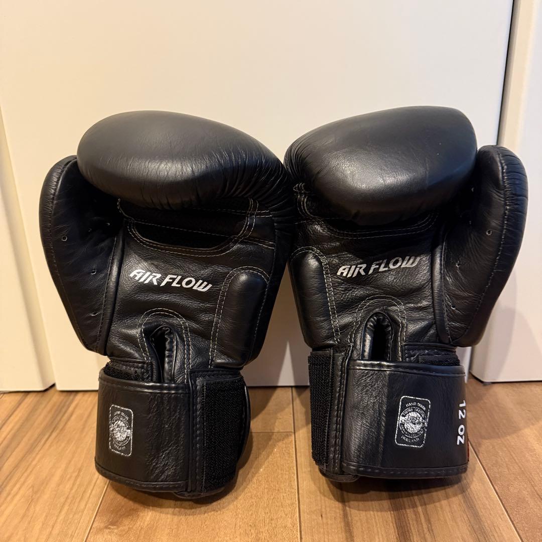 TWINS SPECIAL Air Flowボクシンググローブ 12oz 正規品