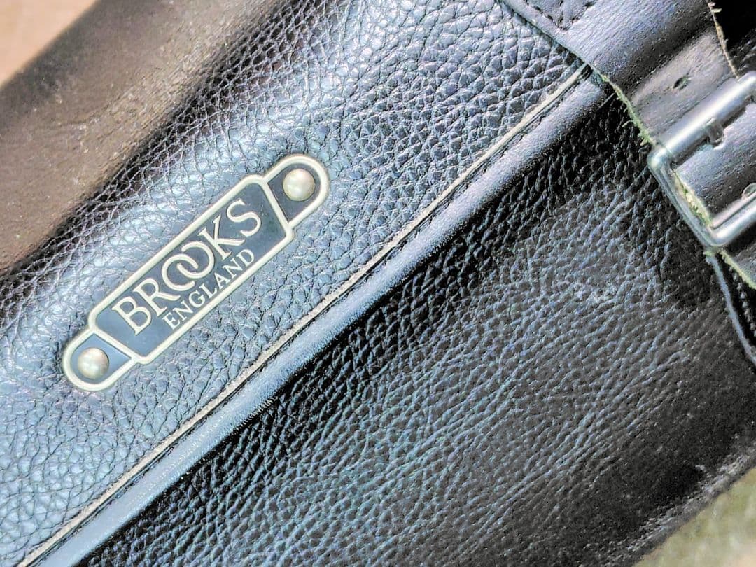 T*8様 【Ｓ-04】BROOKS ブルックス　サドルバッグ　2～3回使用の美品