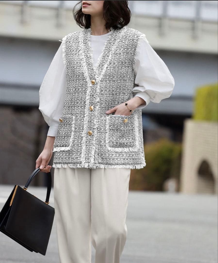 ELFRANKツイードフリンジベスト グレーとホワイト