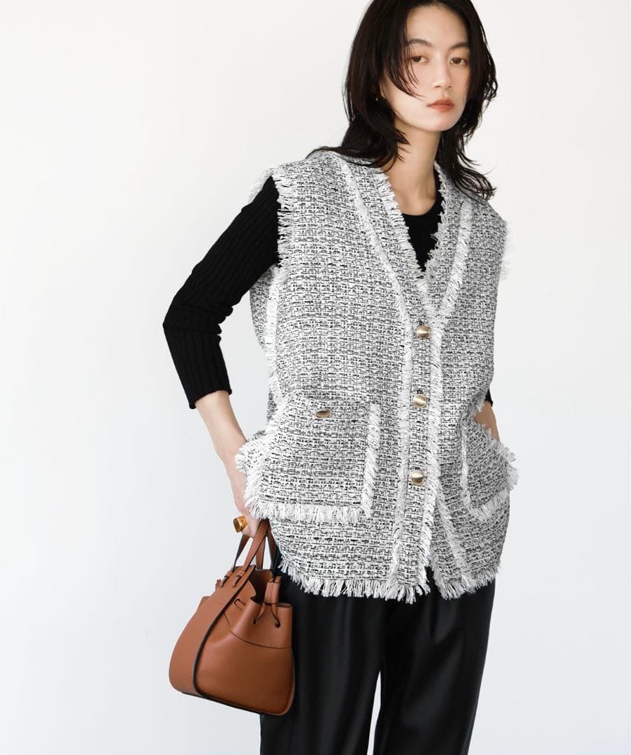 ELFRANKツイードフリンジベスト グレーとホワイト