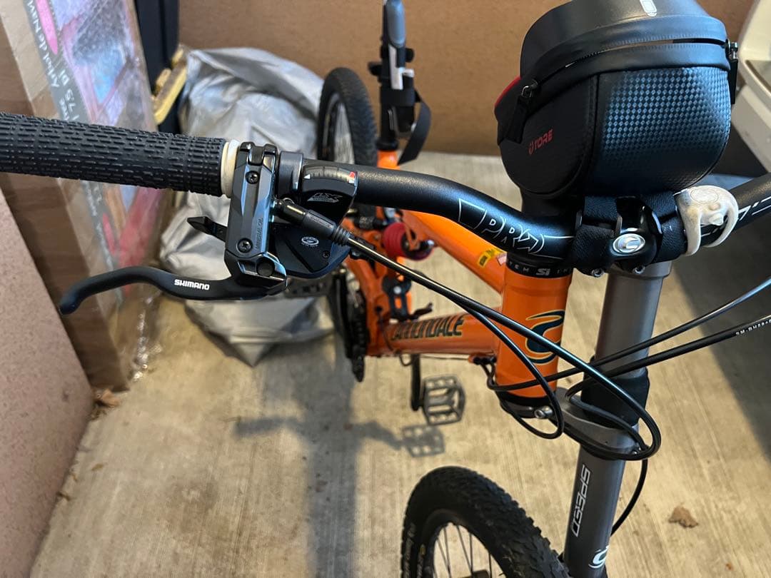 Cannondale マウンテンバイク オレンジ 26インチ