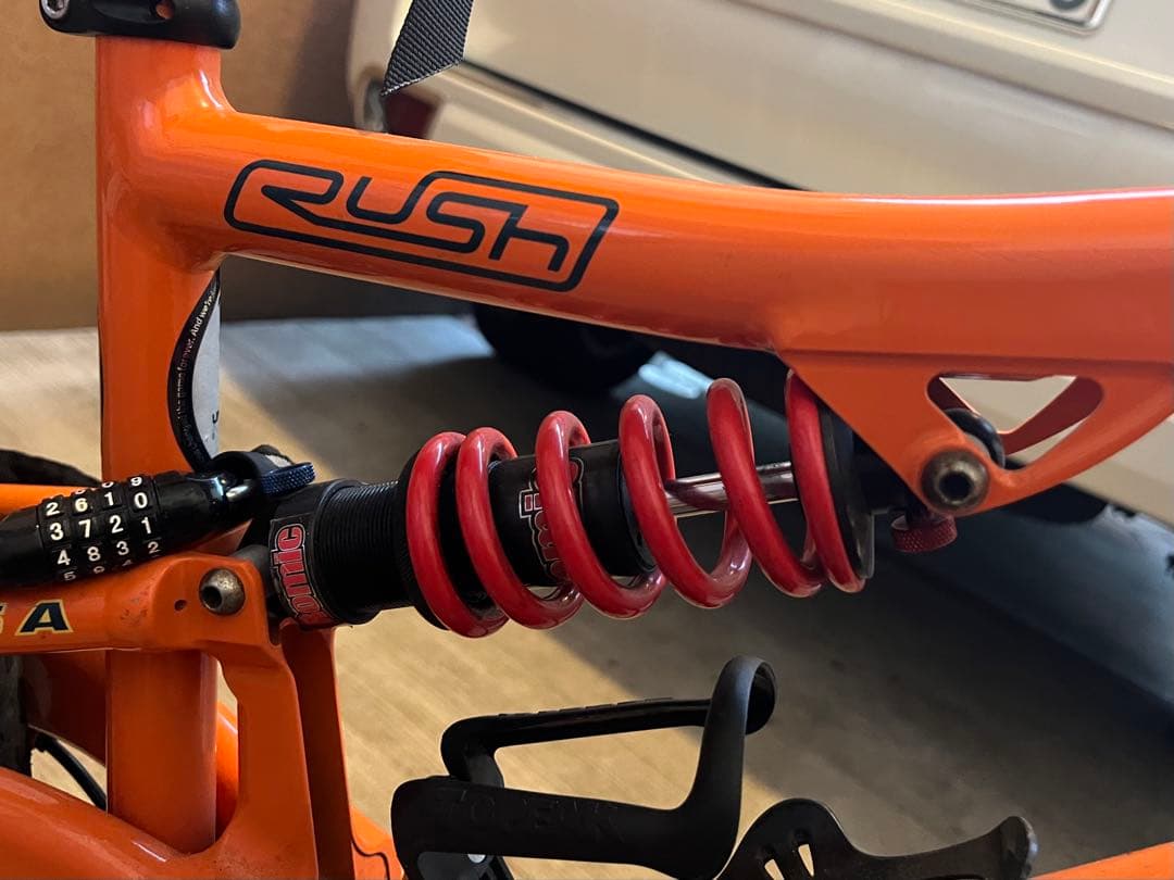 Cannondale マウンテンバイク オレンジ 26インチ