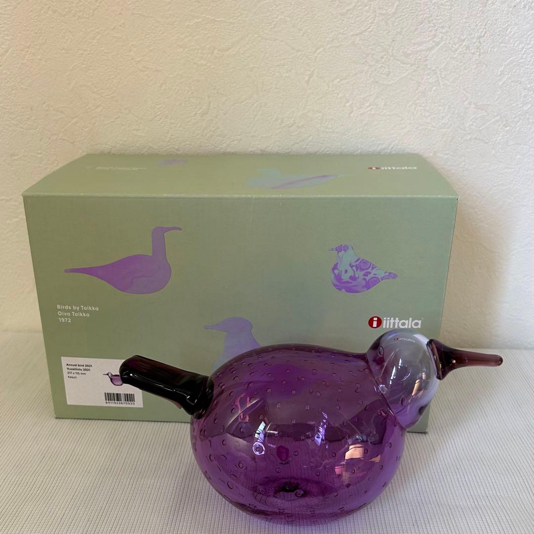 イッタラ　オイバ・トイッカ ガラスの鳥 アニュアルバード Kesuri